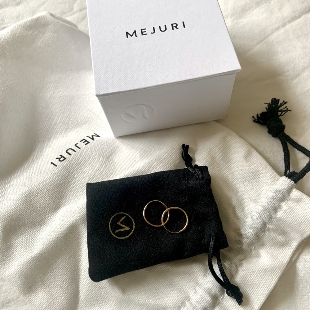 Mejuri 14k Yellow Gold Hoop Earrings: Small Hoops